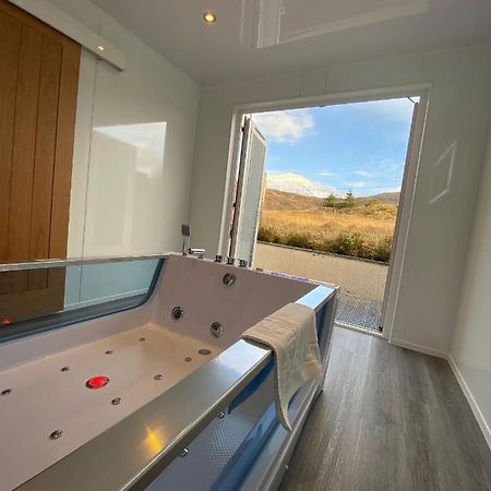 Highland Stays - Ben View Room & Jacuzzi Bath Fort William Zewnętrze zdjęcie