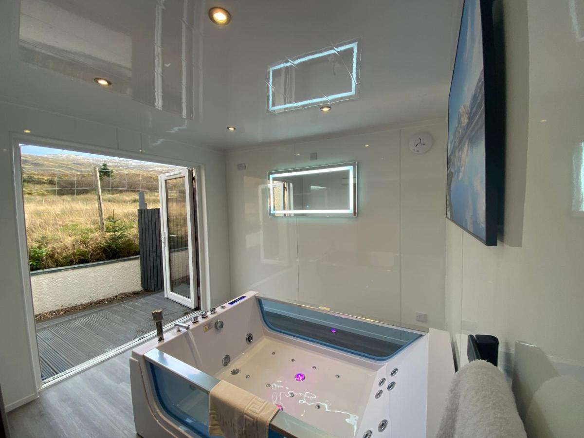 Highland Stays - Ben View Room & Jacuzzi Bath Fort William Zewnętrze zdjęcie