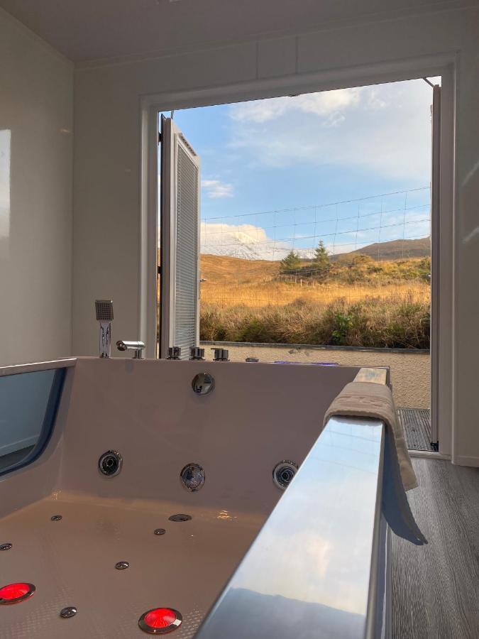 Highland Stays - Ben View Room & Jacuzzi Bath Fort William Zewnętrze zdjęcie